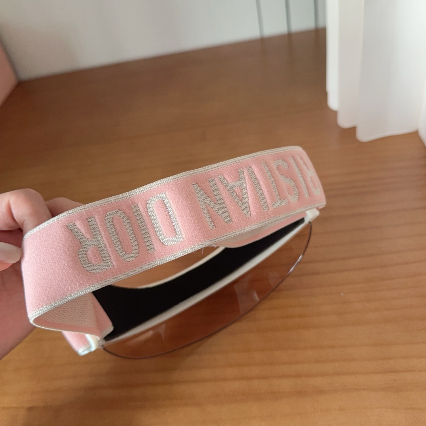 𝐷𝑖𝑜𝑟 时尚很拉风哦！ 空顶遮阳帽✨ 真的太喜欢