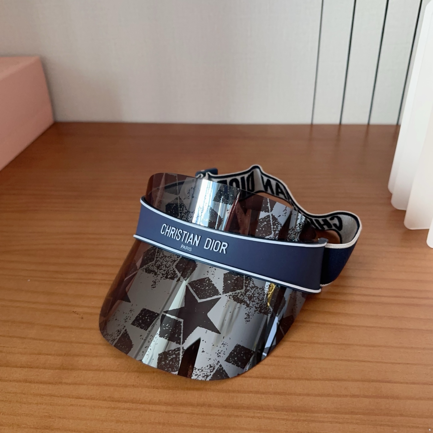 𝐷𝑖𝑜𝑟 星星老花 时尚很拉风哦！ 空顶遮阳帽✨ 真的太喜欢