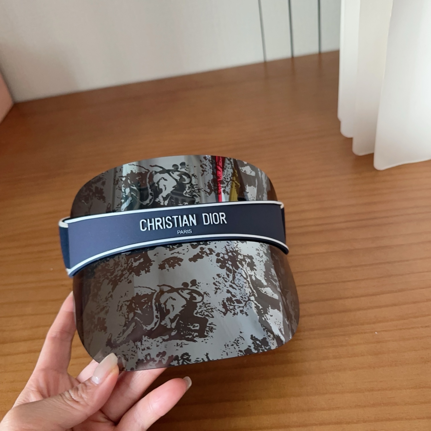 𝐷𝑖𝑜𝑟 时尚很拉风哦！ 空顶遮阳帽✨ 真的太喜欢