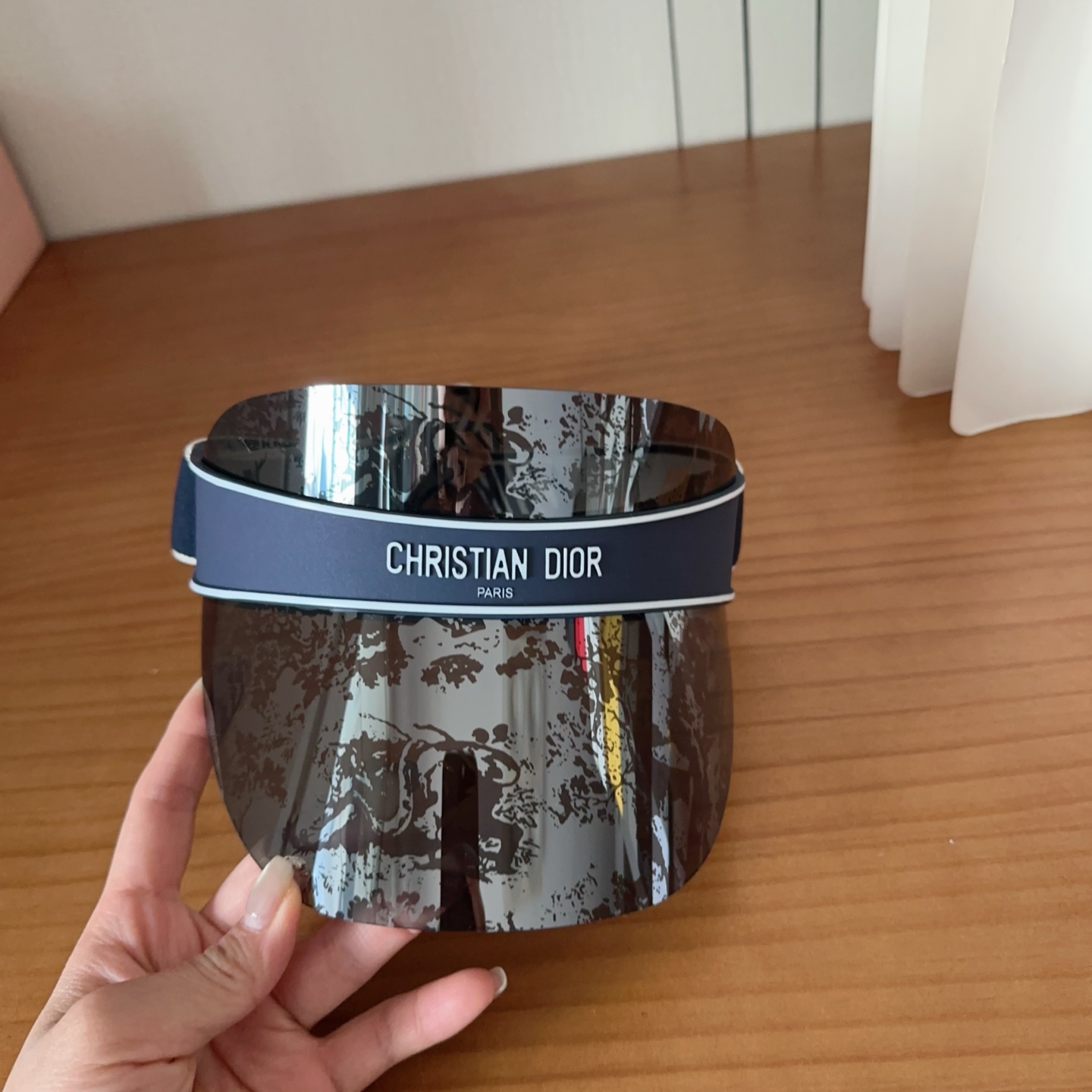 𝐷𝑖𝑜𝑟 时尚很拉风哦！ 空顶遮阳帽✨ 真的太喜欢