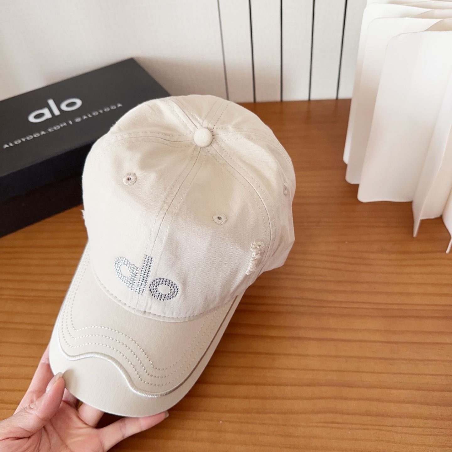 爆款🔥Alo新款棒球帽定制面料，简约时尚更透气，超火爆现货秒发