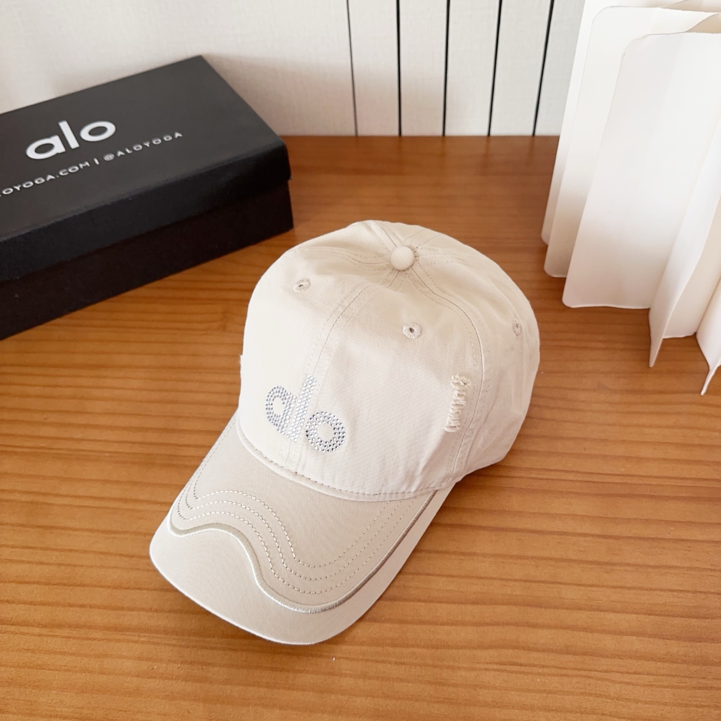爆款🔥Alo新款棒球帽定制面料，简约时尚更透气，超火爆现货秒发
