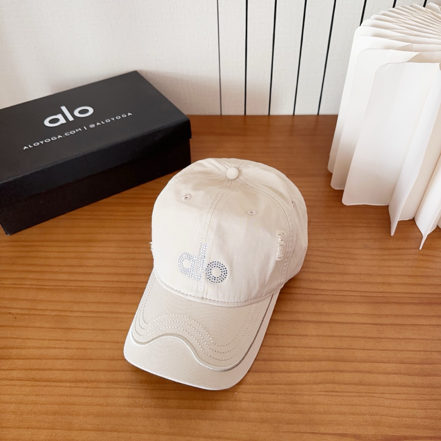 爆款🔥Alo新款棒球帽定制面料，简约时尚更透气，超火爆现货秒发