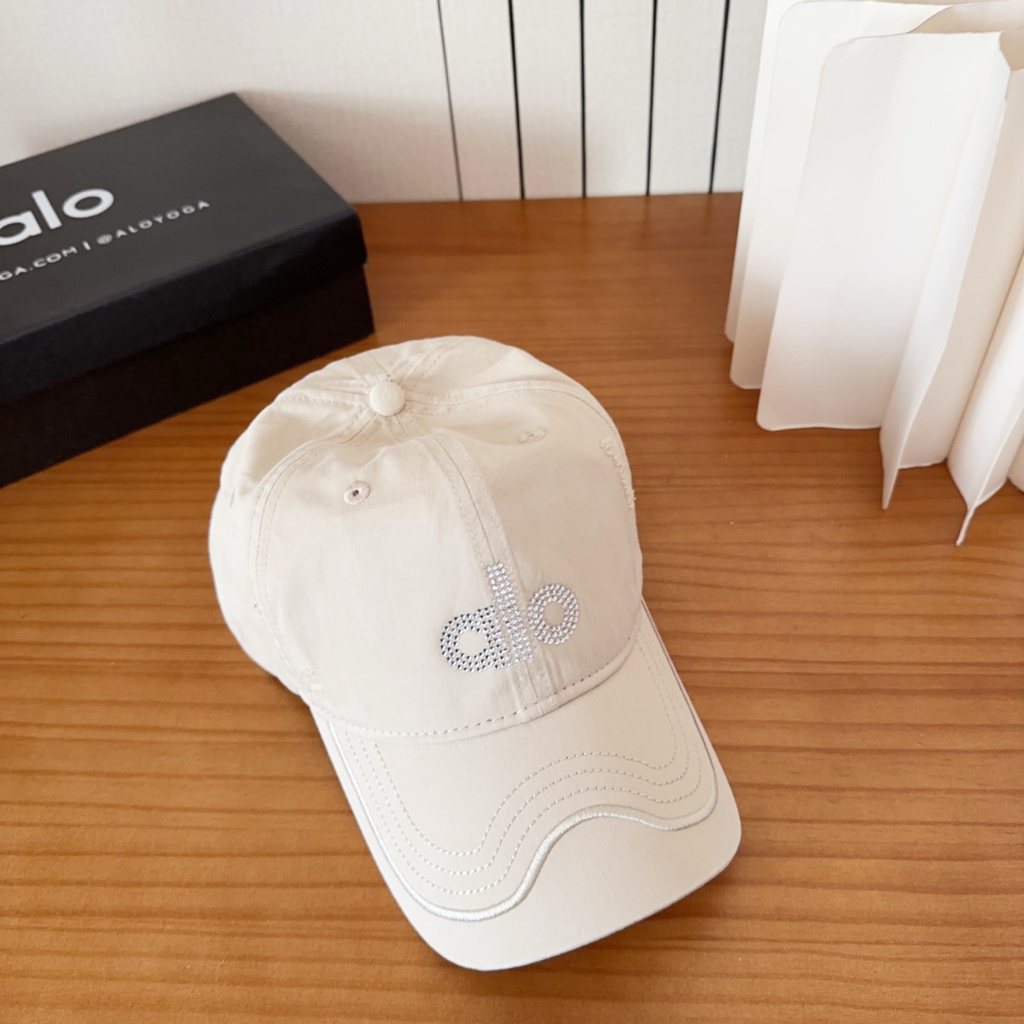 爆款🔥Alo新款棒球帽定制面料，简约时尚更透气，超火爆现货秒发