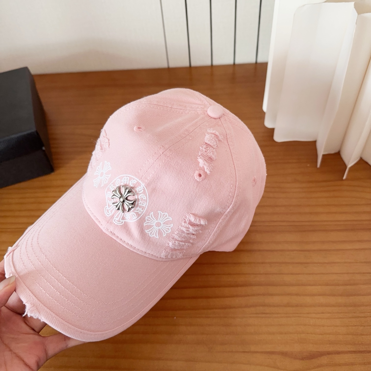 Chrome Hearts 克罗心💓早春韩版时尚复古做旧破洞帽子磨损设计百搭棒球帽鸭舌帽