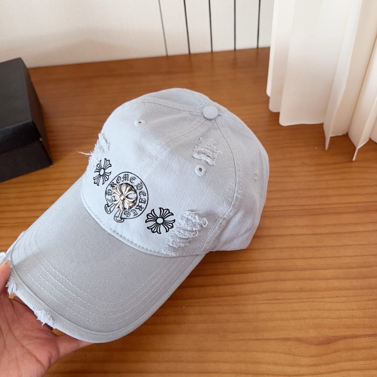 Chrome Hearts 克罗心💓早春韩版时尚复古做旧破洞帽子磨损设计百搭棒球帽鸭舌帽