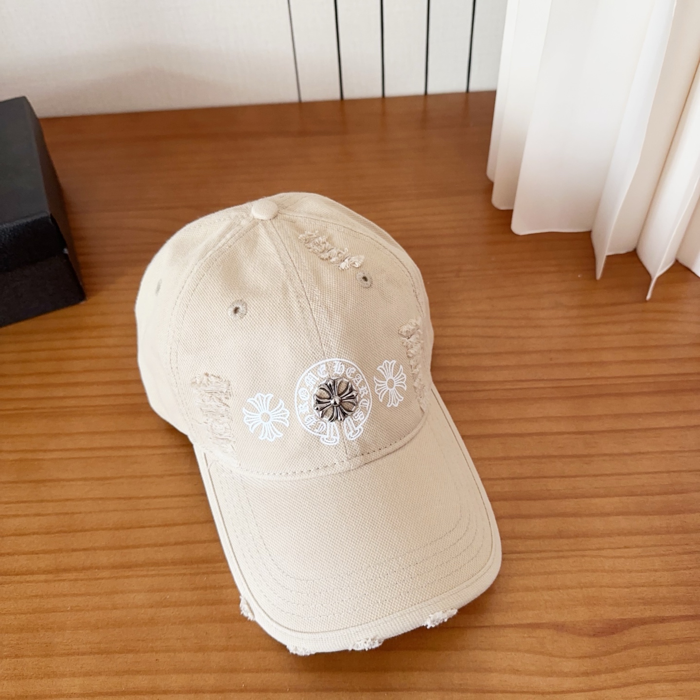 Chrome Hearts 克罗心💓早春韩版时尚复古做旧破洞帽子磨损设计百搭棒球帽鸭舌帽