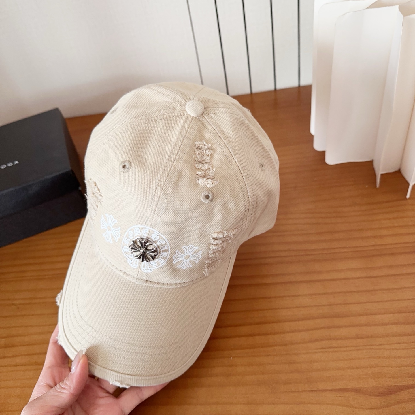 Chrome Hearts 克罗心💓早春韩版时尚复古做旧破洞帽子磨损设计百搭棒球帽鸭舌帽