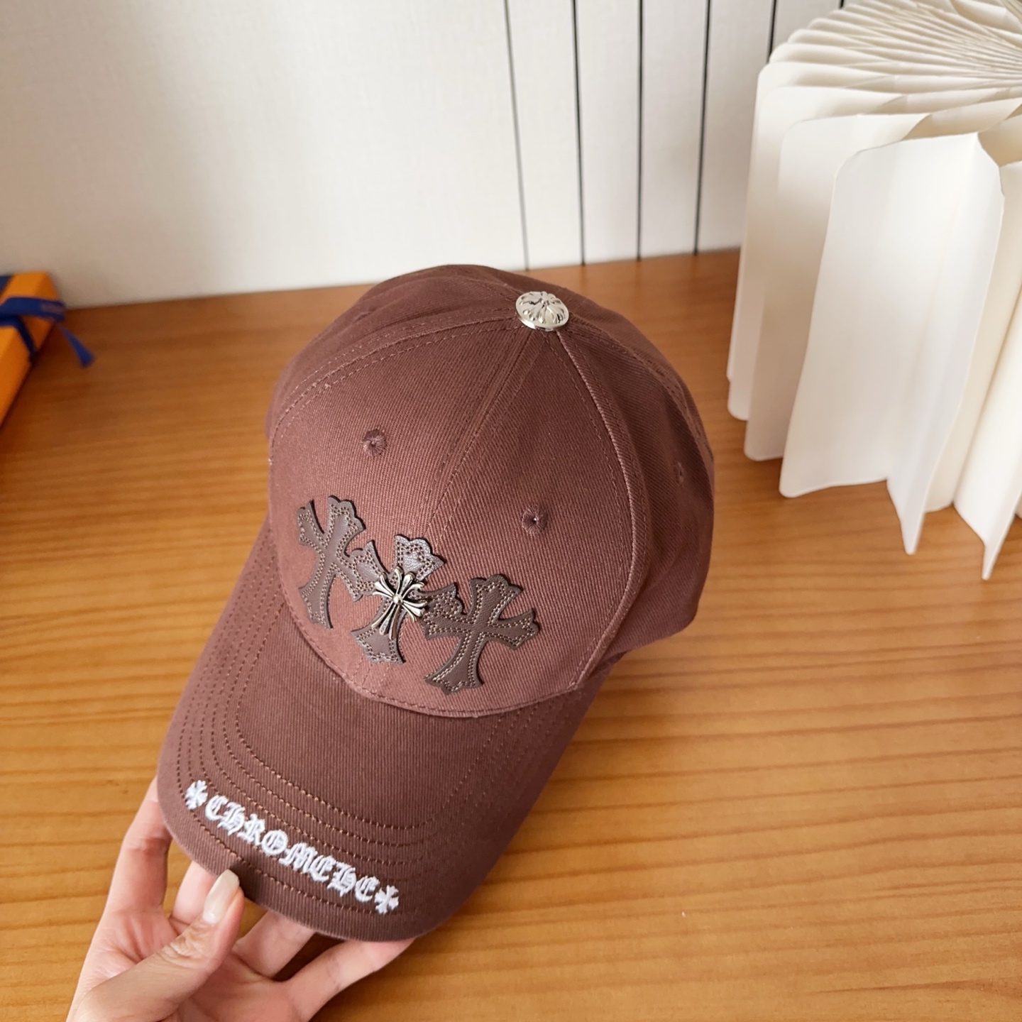 Chrome Hearts 克罗心💓早春韩版时尚复古做旧破洞帽子磨损设计百搭棒球帽鸭舌帽