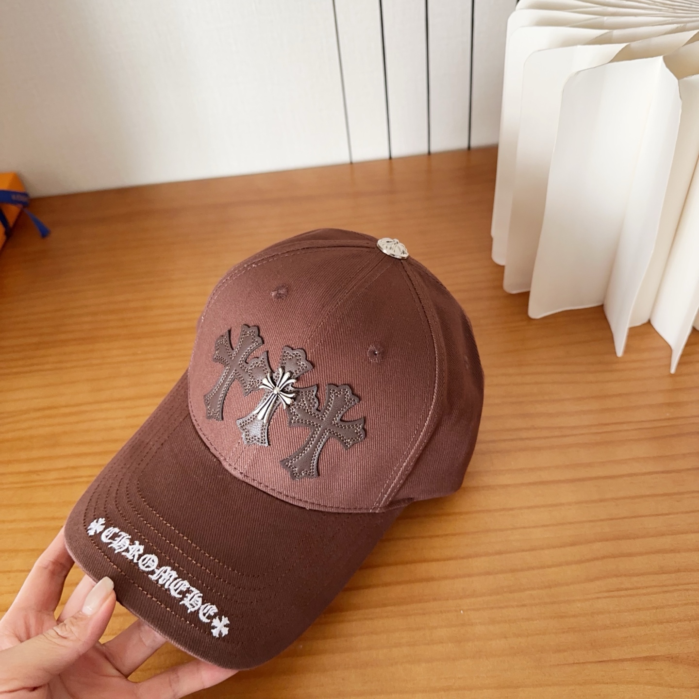 Chrome Hearts 克罗心💓早春韩版时尚复古做旧破洞帽子磨损设计百搭棒球帽鸭舌帽