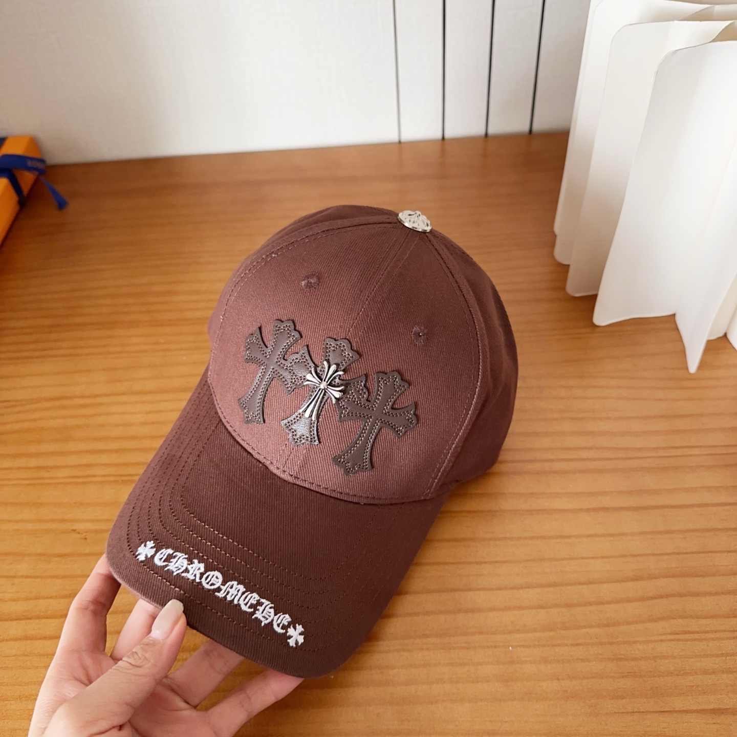 Chrome Hearts 克罗心💓早春韩版时尚复古做旧破洞帽子磨损设计百搭棒球帽鸭舌帽