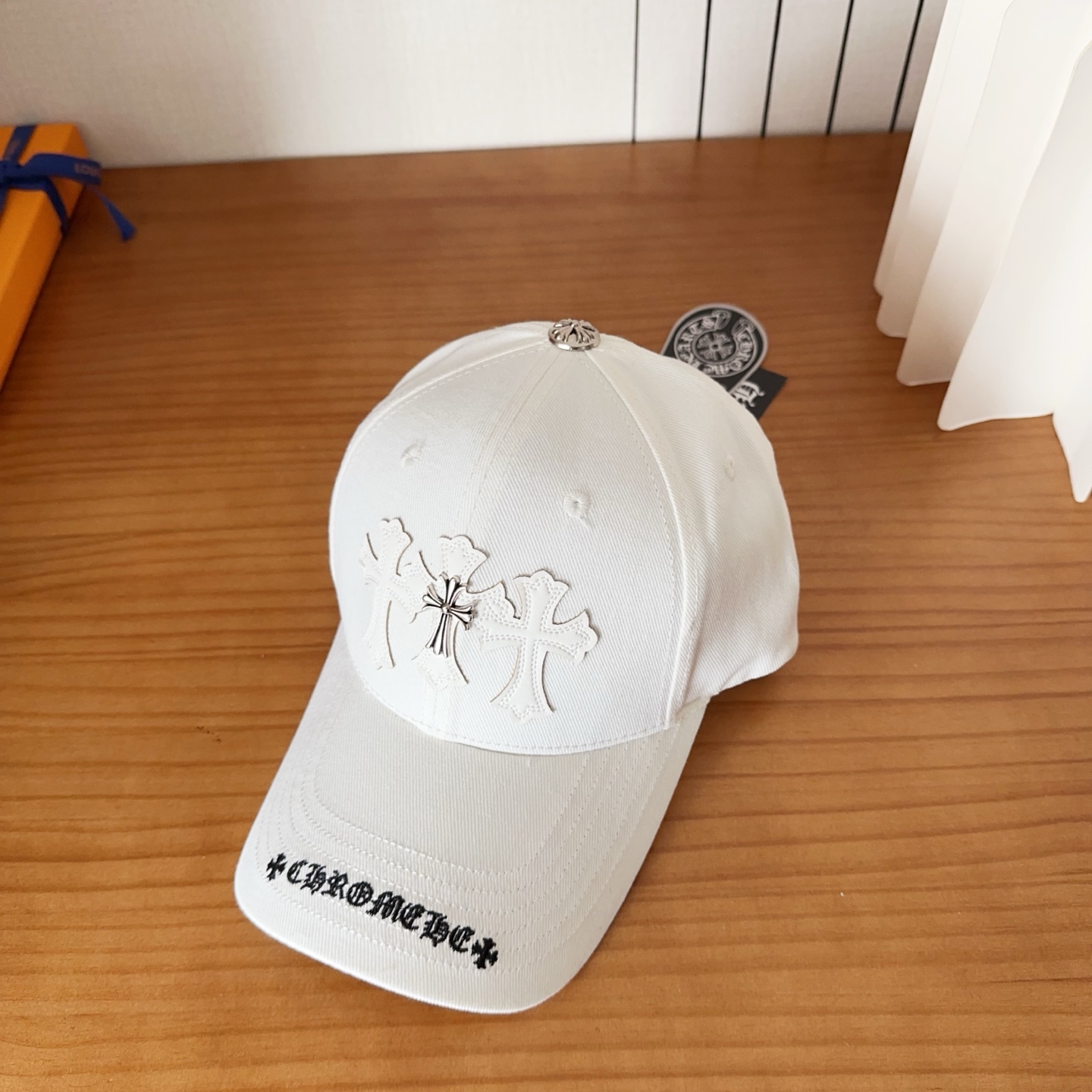 Chrome Hearts 克罗心💓早春韩版时尚复古做旧破洞帽子磨损设计百搭棒球帽鸭舌帽