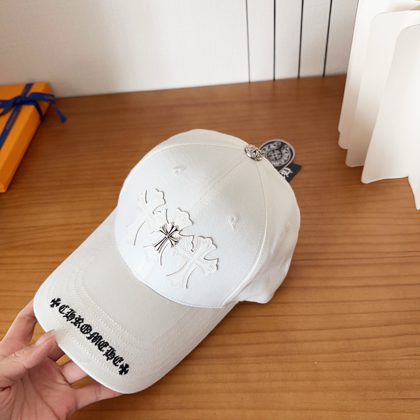 Chrome Hearts 克罗心💓早春韩版时尚复古做旧破洞帽子磨损设计百搭棒球帽鸭舌帽