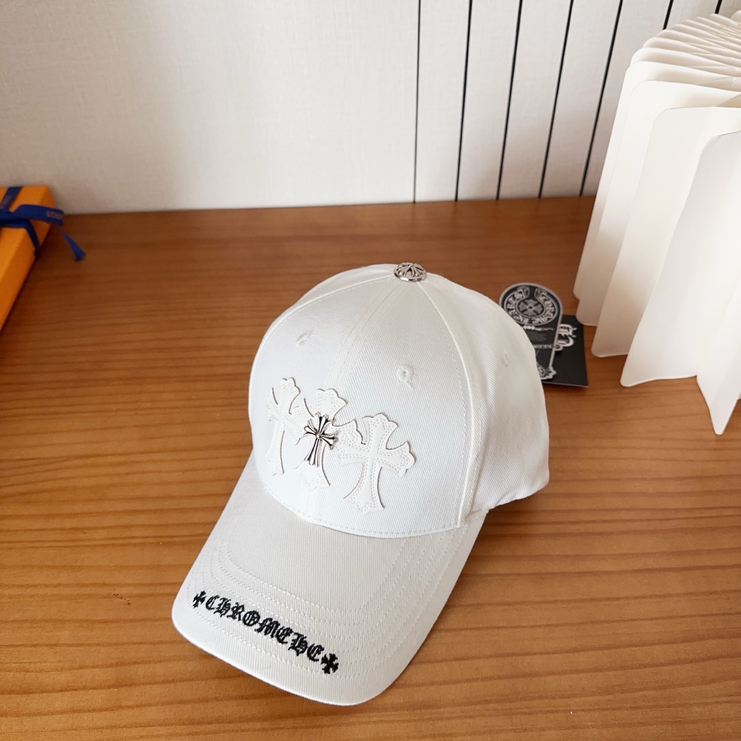 Chrome Hearts 克罗心💓早春韩版时尚复古做旧破洞帽子磨损设计百搭棒球帽鸭舌帽
