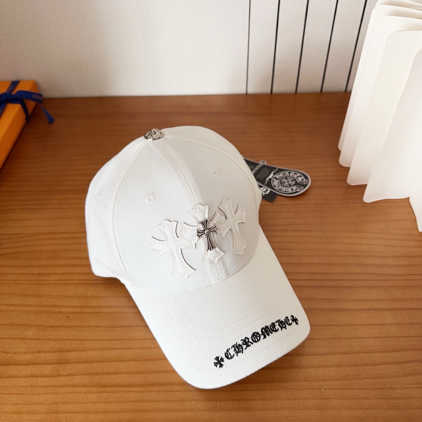 Chrome Hearts 克罗心💓早春韩版时尚复古做旧破洞帽子磨损设计百搭棒球帽鸭舌帽