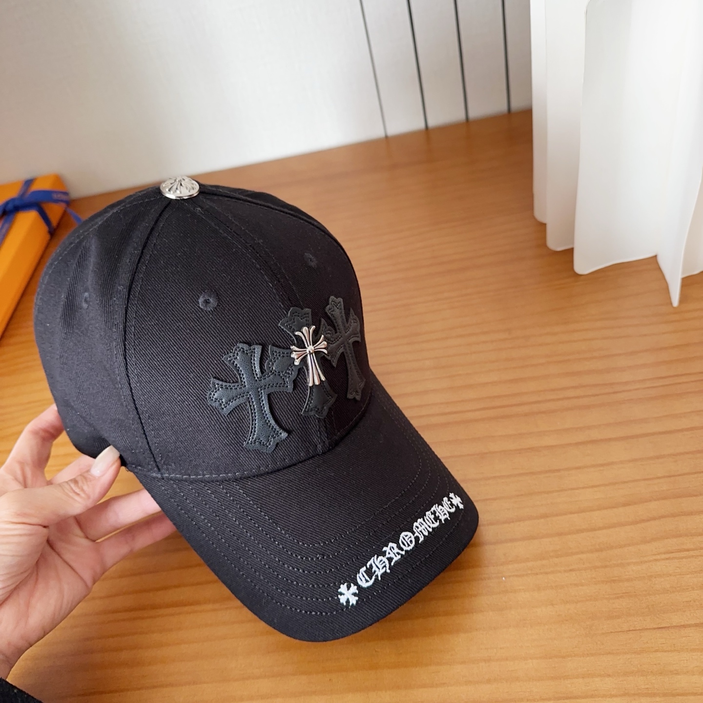 Chrome Hearts 克罗心💓早春韩版时尚复古做旧破洞帽子磨损设计百搭棒球帽鸭舌帽