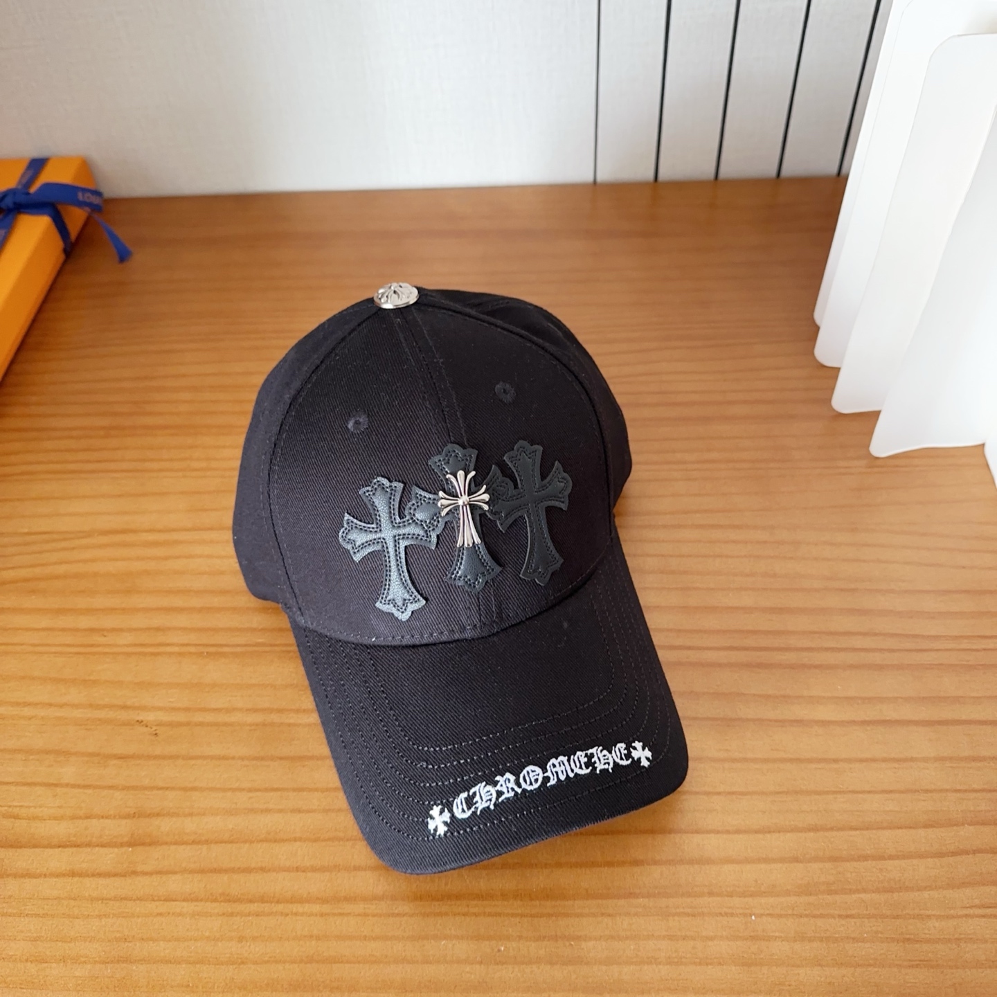 Chrome Hearts 克罗心💓早春韩版时尚复古做旧破洞帽子磨损设计百搭棒球帽鸭舌帽