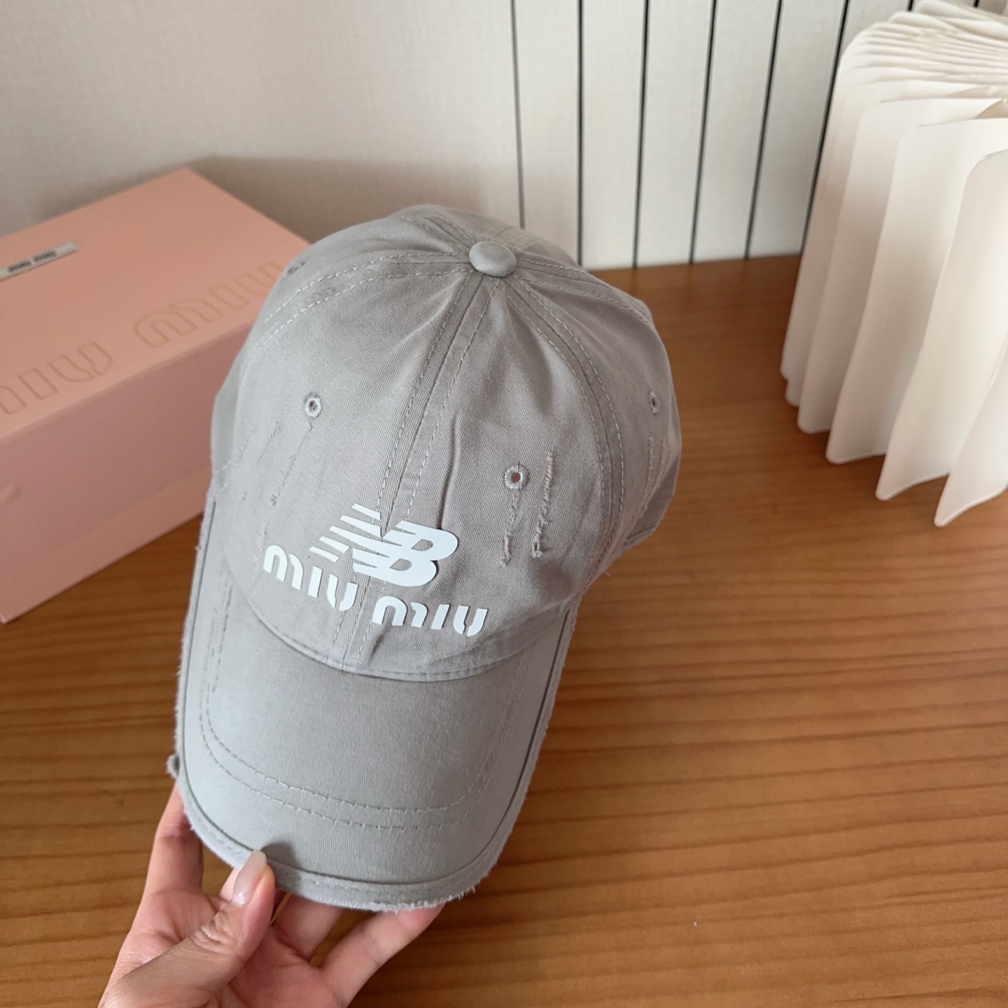 miumiu 缪缪秋冬新品棒球帽 原单正品开模订制，原版做工细致质量超赞！