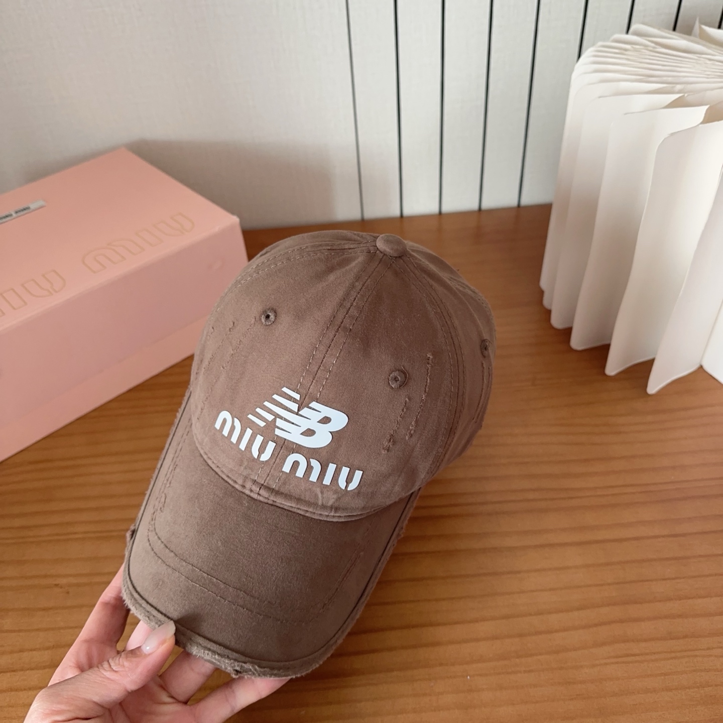 miumiu 缪缪新品棒球帽 原单正品开模订制，原版做工细致质量超赞！
