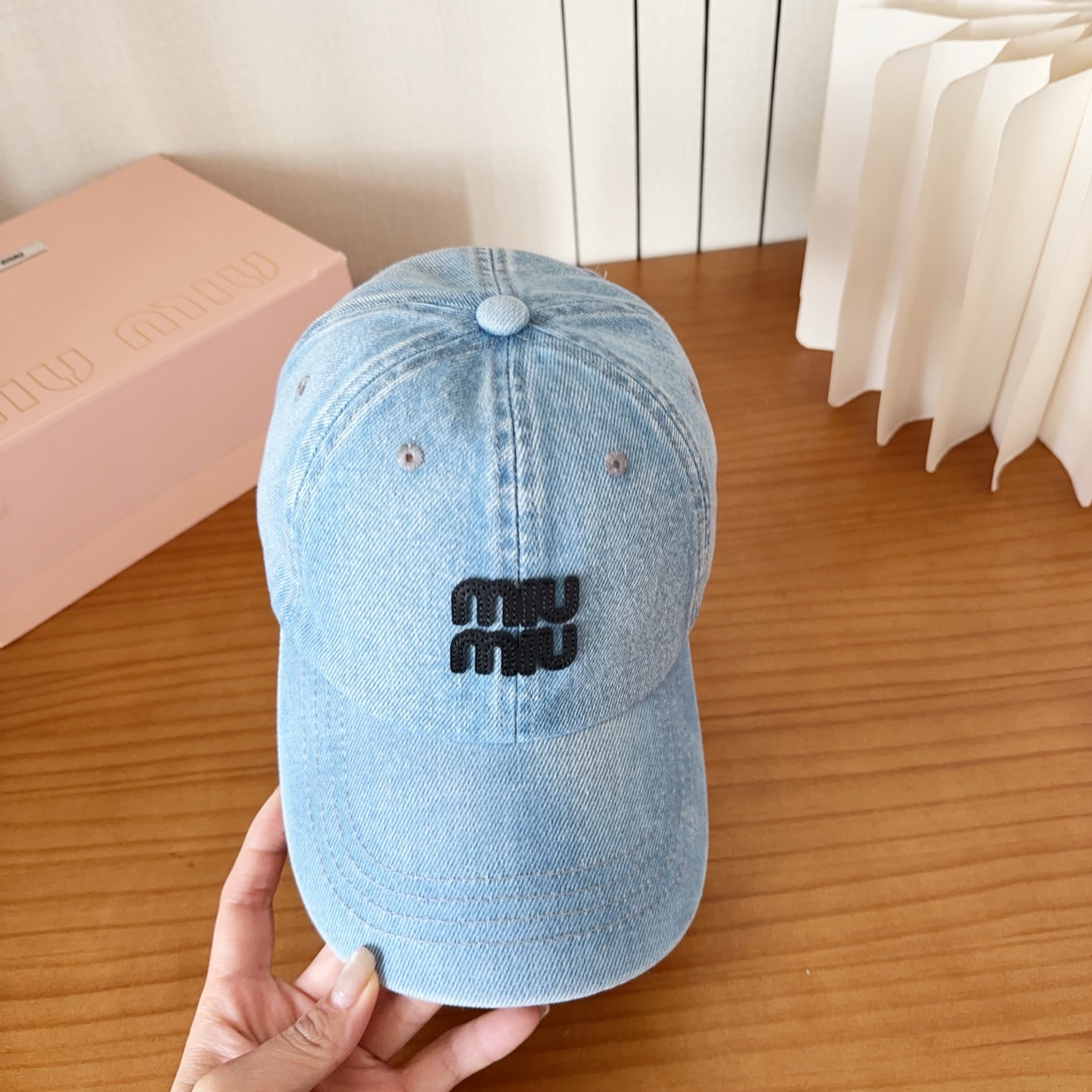 谬谬miumiu 原单 新款棒球帽，正品开模订制，原版做工细致质量超赞！
