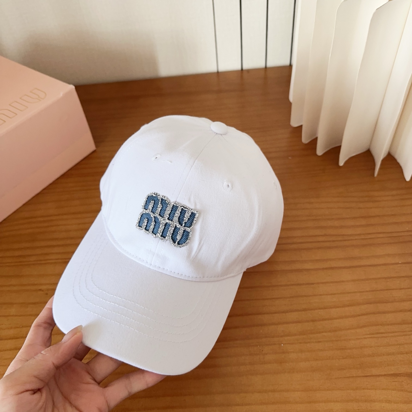 谬谬miumiu 原单 新款棒球帽，正品开模订制，原版做工细致质量超赞！