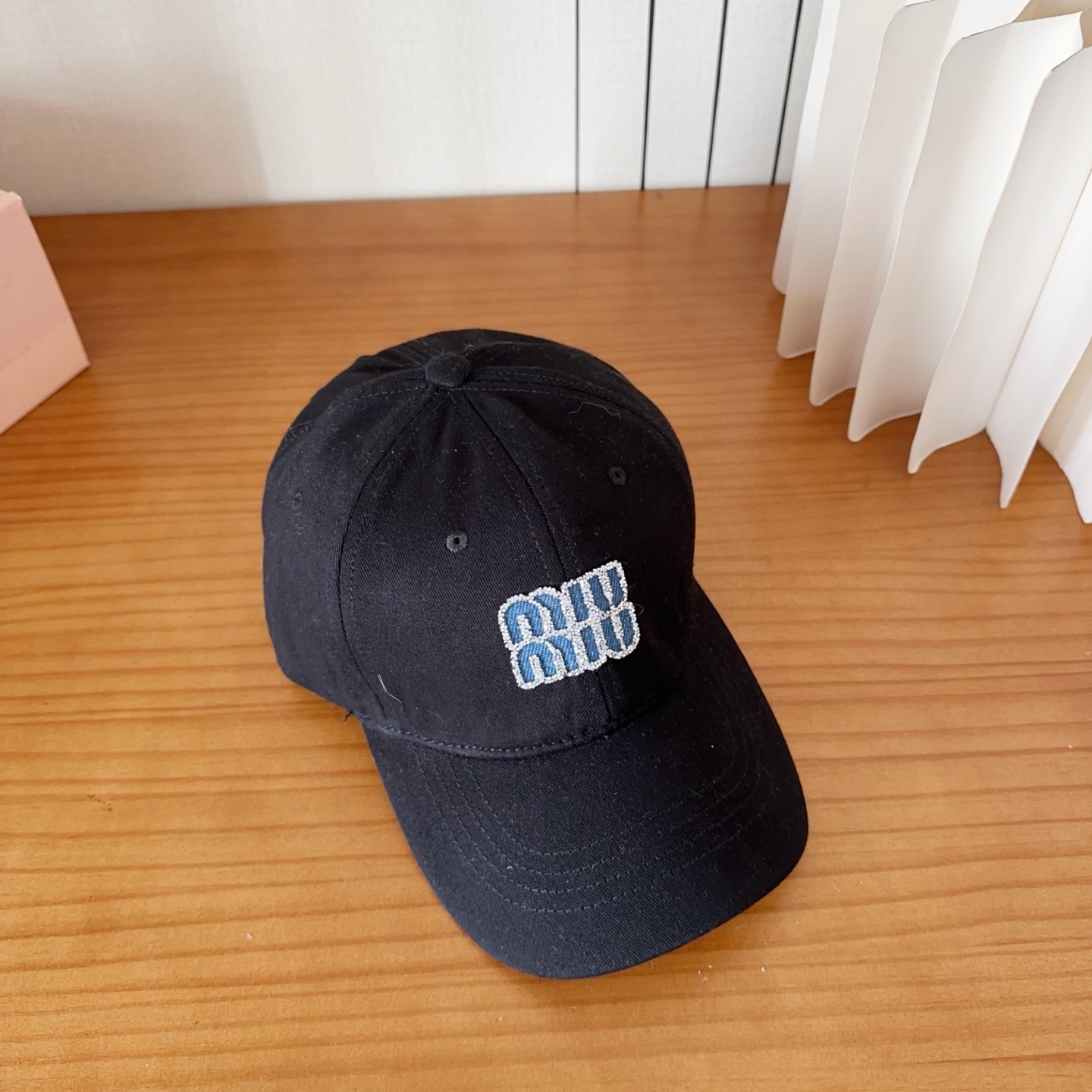 谬谬miumiu 原单 新款棒球帽，正品开模订制，原版做工细致质量超赞！