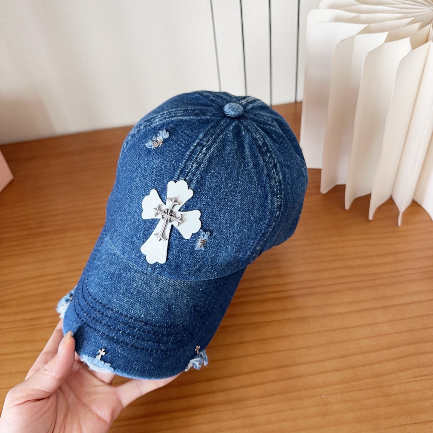 Chrome Hearts 克罗心💓早春韩版时尚复古做旧破洞帽子磨损设计百搭棒球帽鸭舌帽