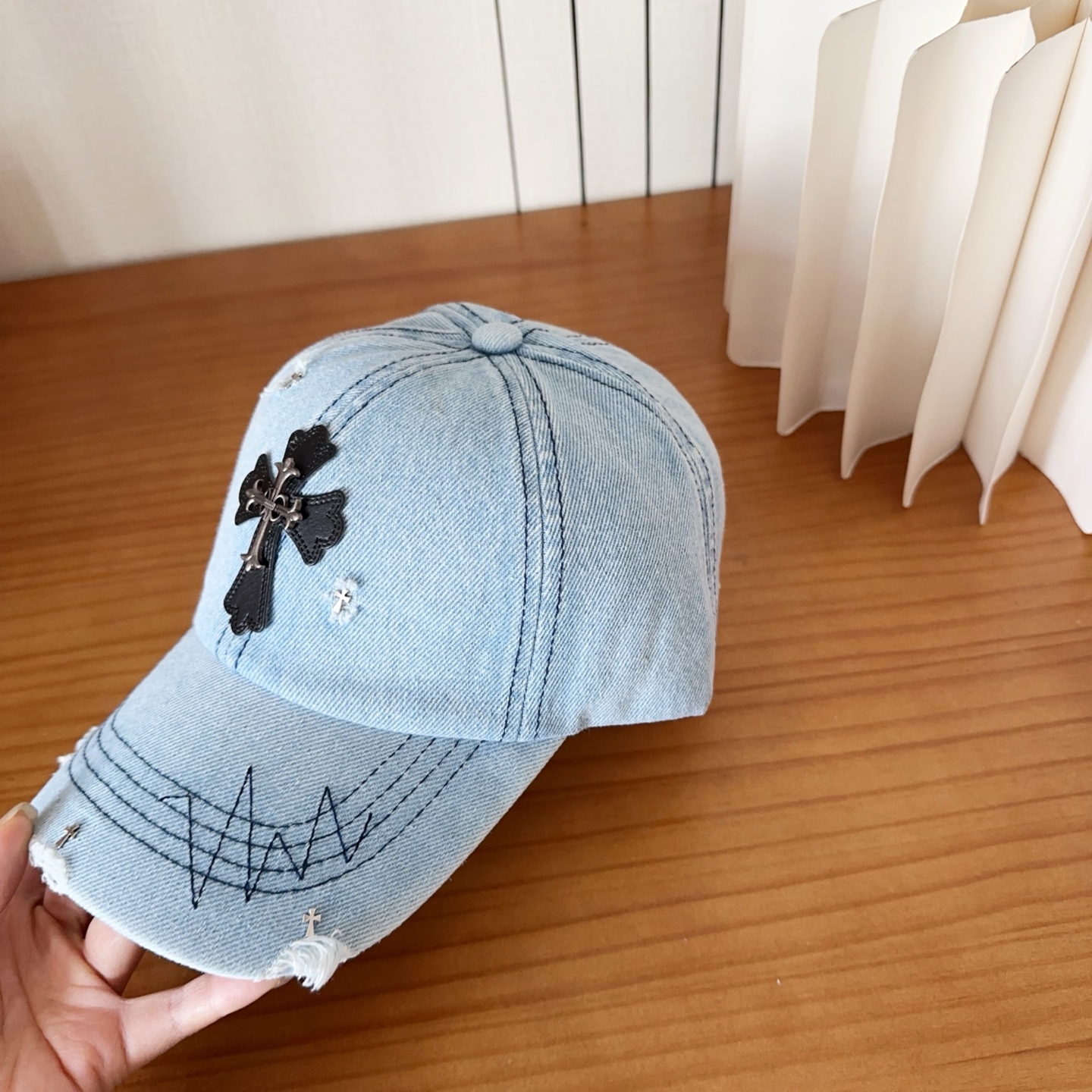 Chrome Hearts 克罗心💓早春韩版时尚复古做旧破洞帽子磨损设计百搭棒球帽鸭舌帽