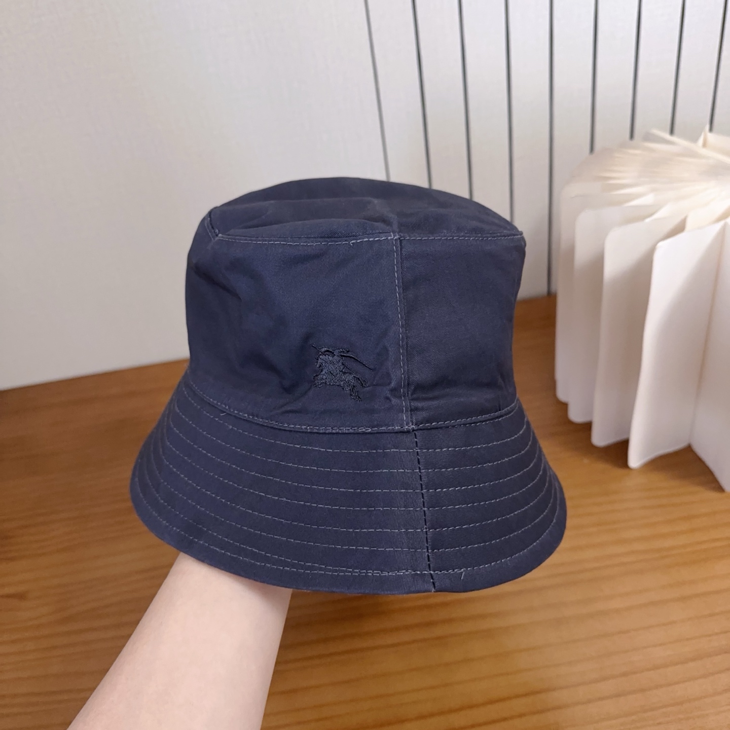 巴宝莉BURBERRY】🌸官网同步上线🎊 韩版新款英伦风定制款1:1原单品质 男女通用渔夫帽 高版品质质