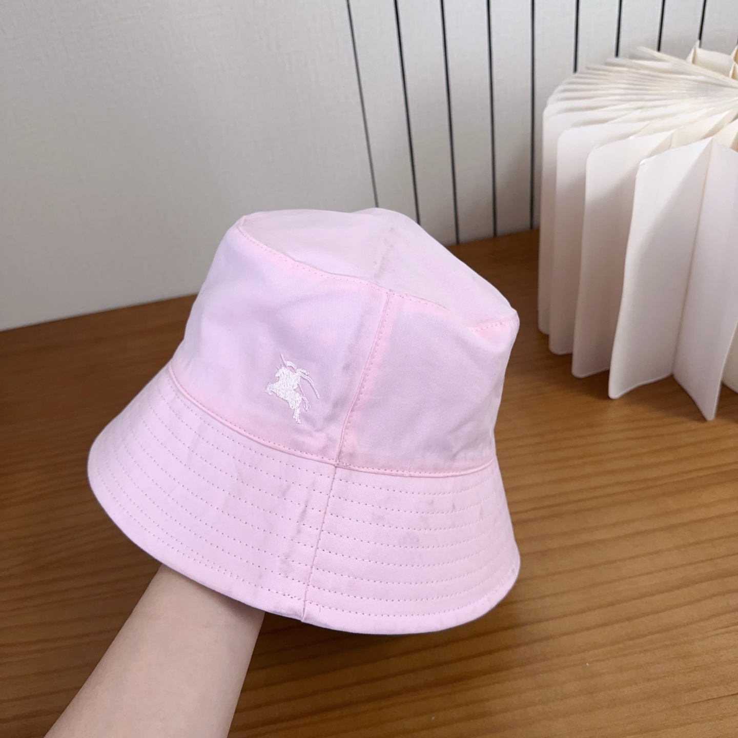 巴宝莉BURBERRY】🌸官网同步上线🎊 韩版新款英伦风定制款1:1原单品质 男女通用渔夫帽 高版品质质