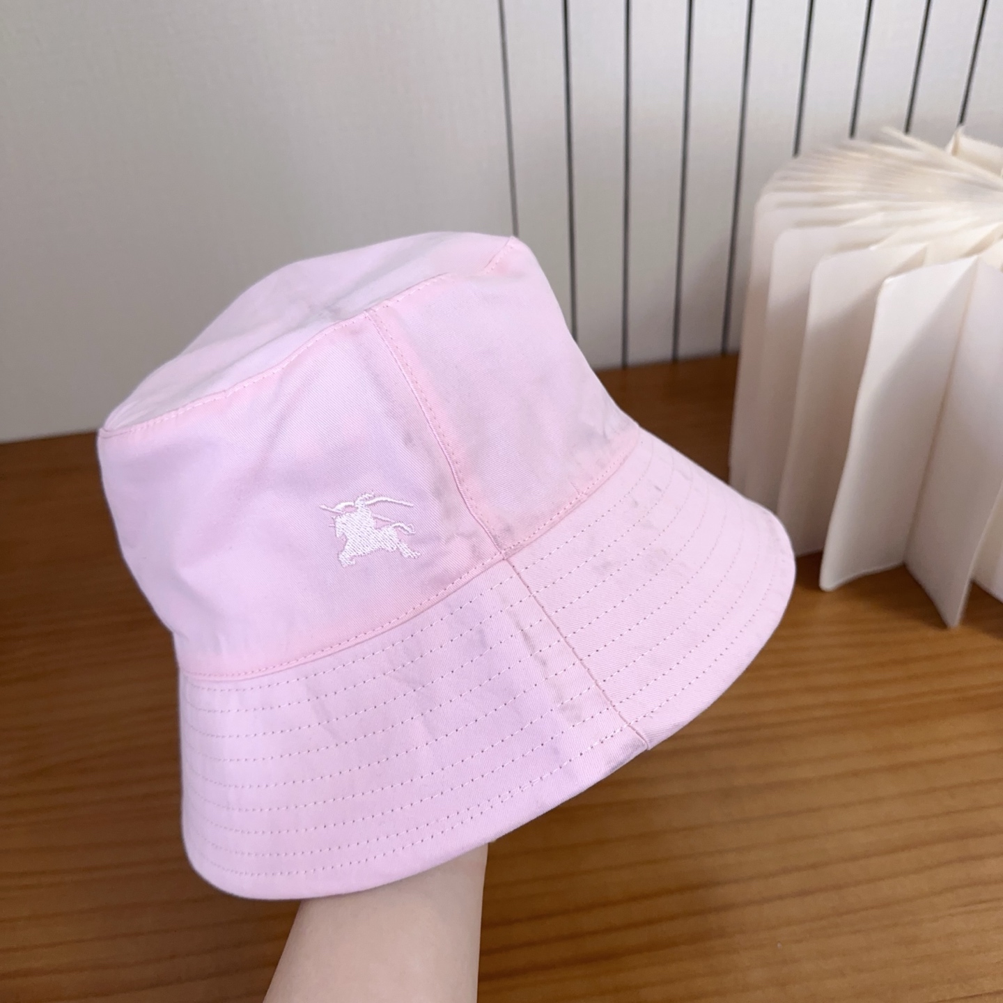 巴宝莉BURBERRY】🌸官网同步上线🎊 韩版新款英伦风定制款1:1原单品质 男女通用渔夫帽 高版品质质