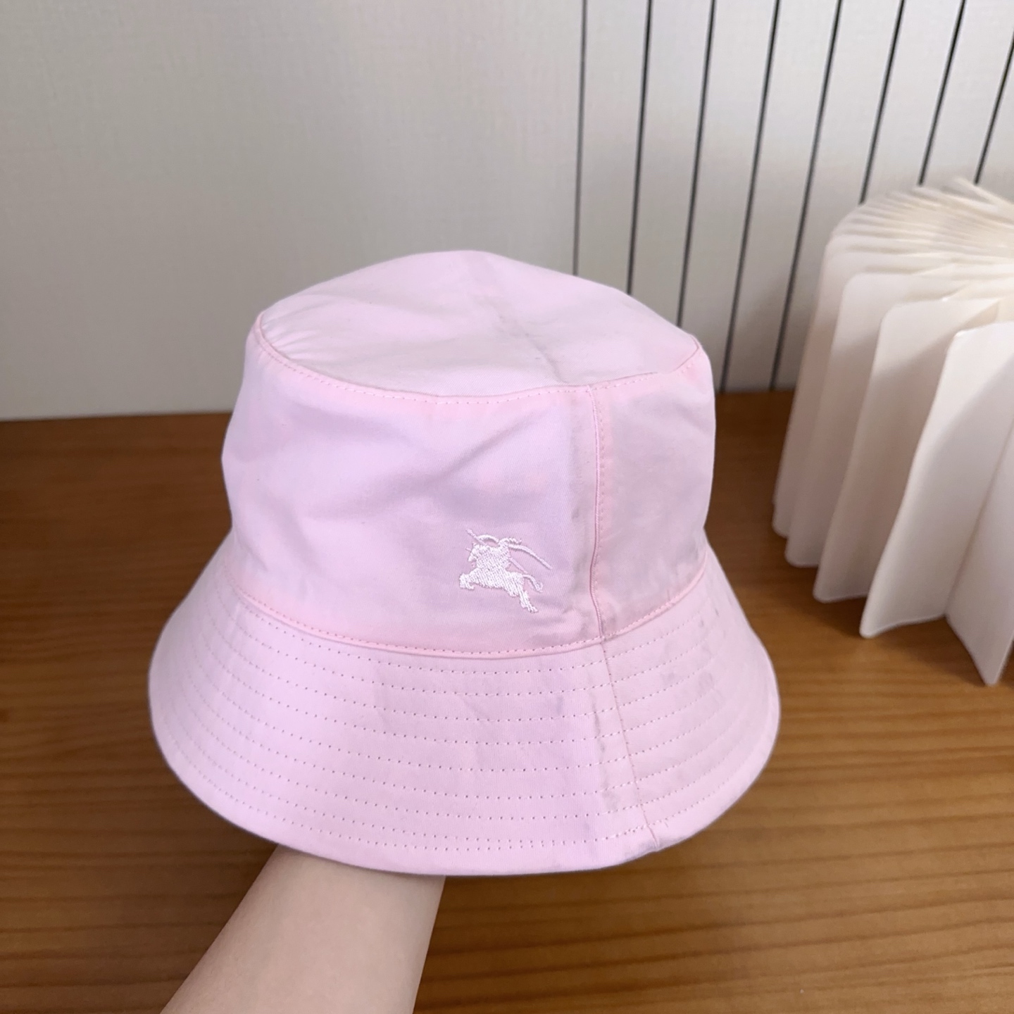 巴宝莉BURBERRY】🌸官网同步上线🎊 韩版新款英伦风定制款1:1原单品质 男女通用渔夫帽 高版品质质