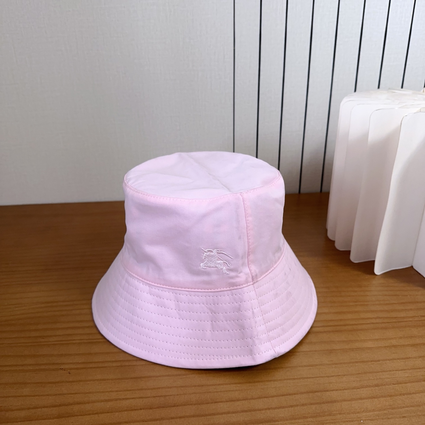 巴宝莉BURBERRY】🌸官网同步上线🎊 韩版新款英伦风定制款1:1原单品质 男女通用渔夫帽 高版品质质