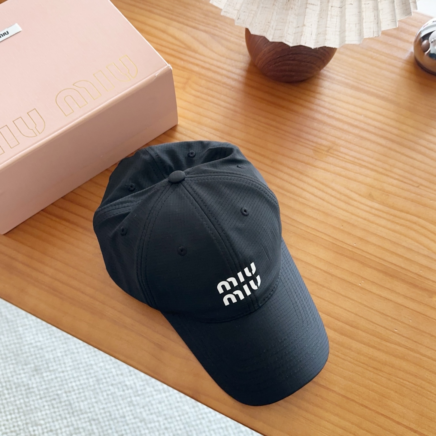 miumiu 缪缪 新款高版本速干面料棒球帽，大牌同步，超好搭配，出货！