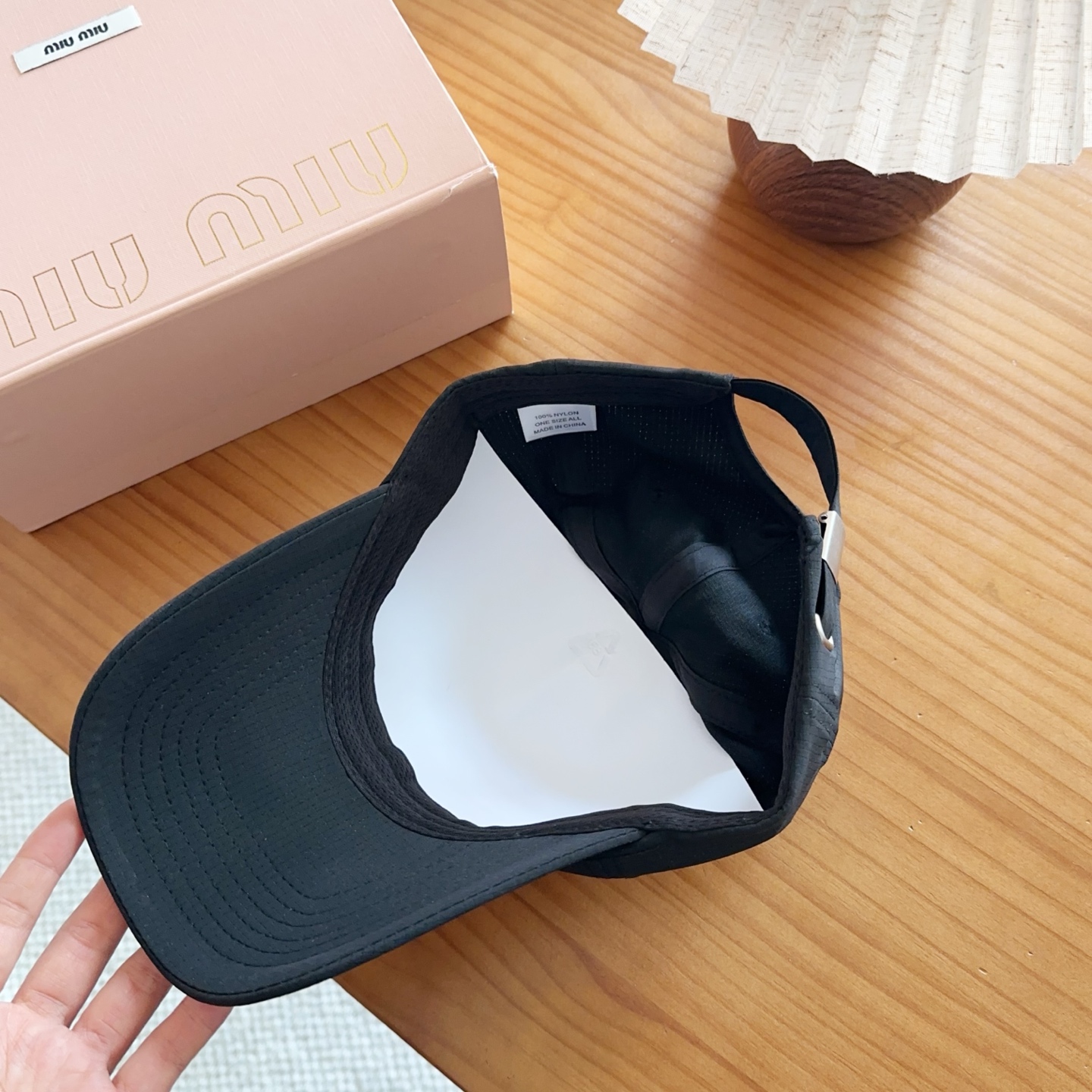 miumiu 缪缪 新款高版本速干面料棒球帽，大牌同步，超好搭配，出货！