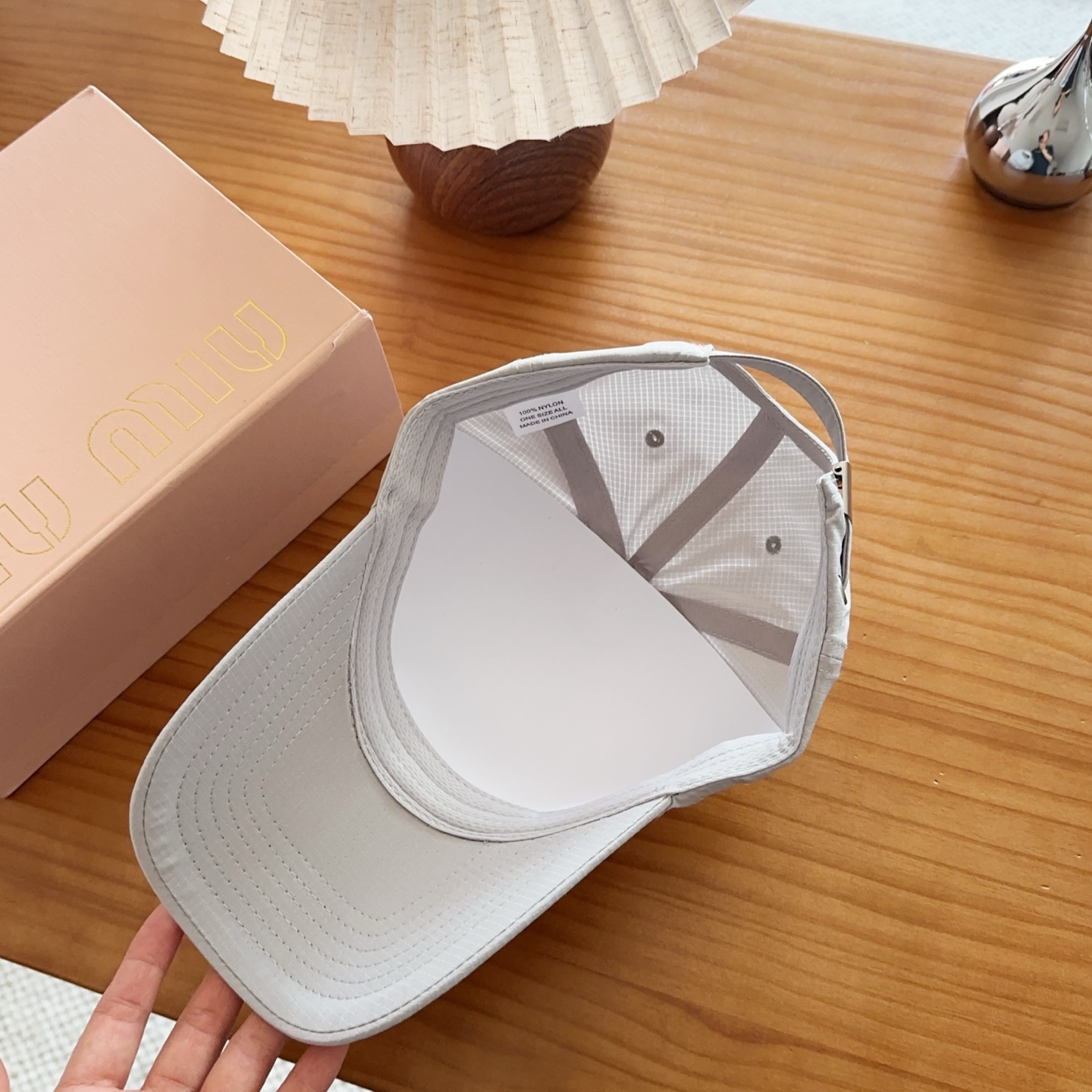 miumiu 缪缪 新款高版本速干面料棒球帽，大牌同步，超好搭配，出货！