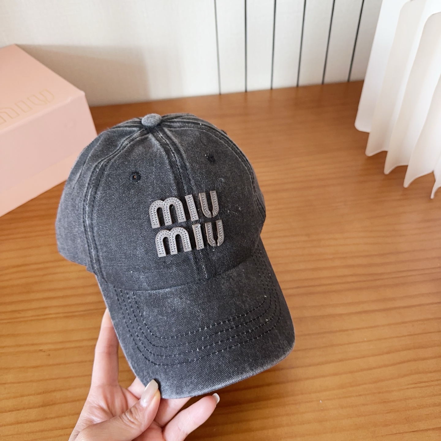miumiu 缪缪 新款棒球帽，大牌同步，超好搭配，出货！