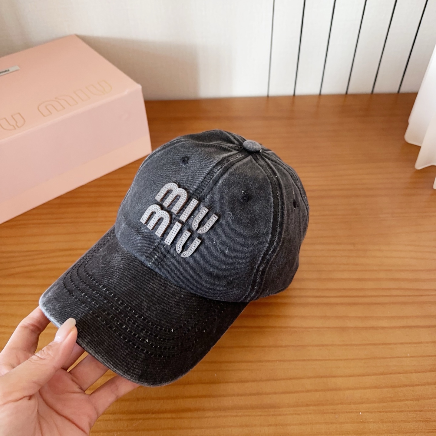 miumiu 缪缪 新款棒球帽，大牌同步，超好搭配，出货！