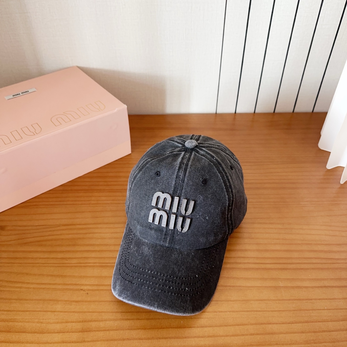miumiu 缪缪 新款棒球帽，大牌同步，超好搭配，出货！