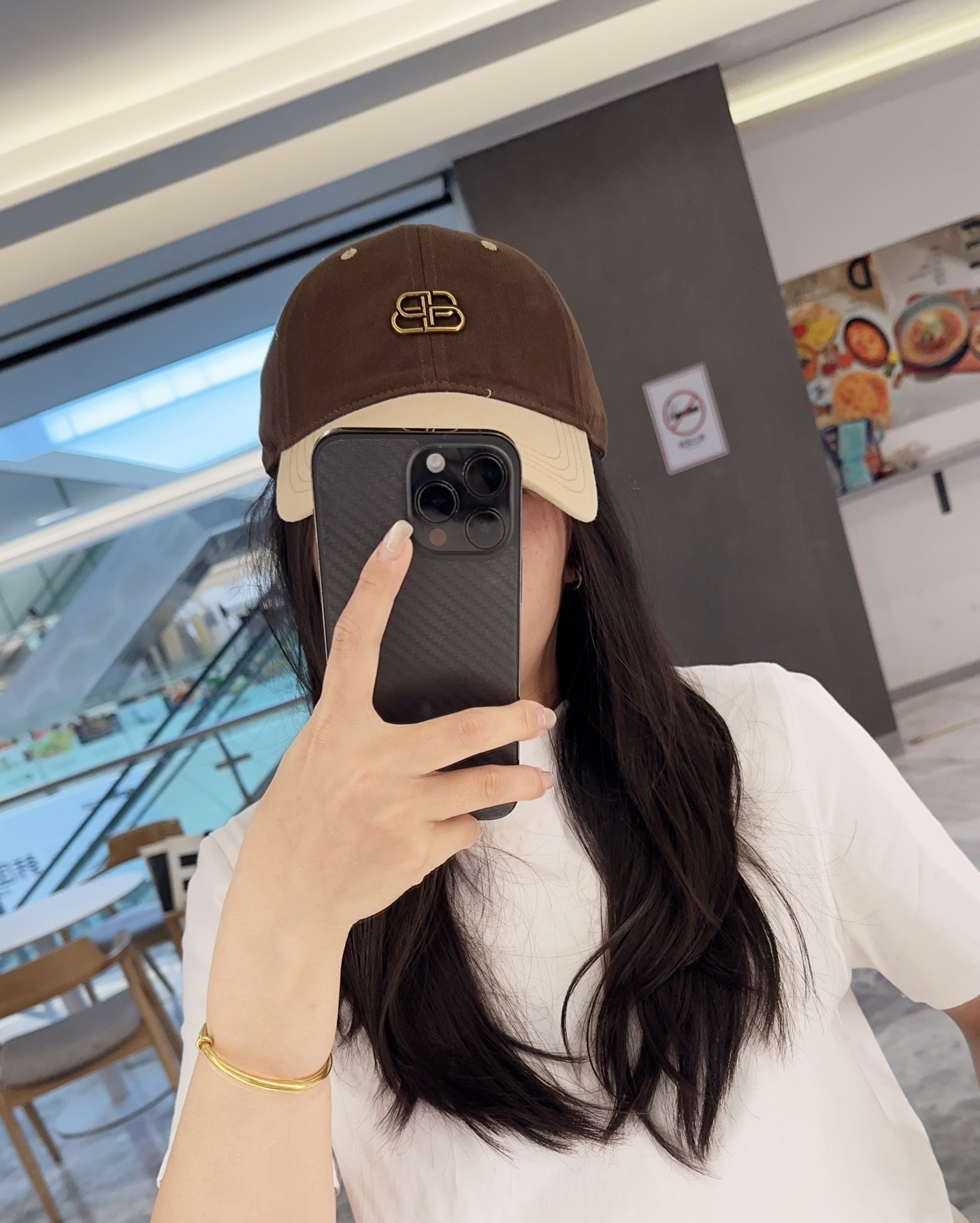 Balencia*a 巴黎世家刺绣字母新款棒球帽现货秒发🧢简约时尚超级无敌好看的帽子！情侣款！