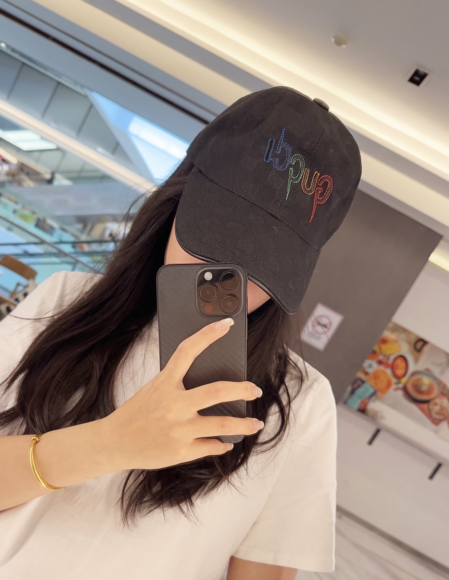 Gucci 官网高版出货，新款棒球帽1:1出版，非常经典的经典，流行的复古美，出门必备，经典永不过时