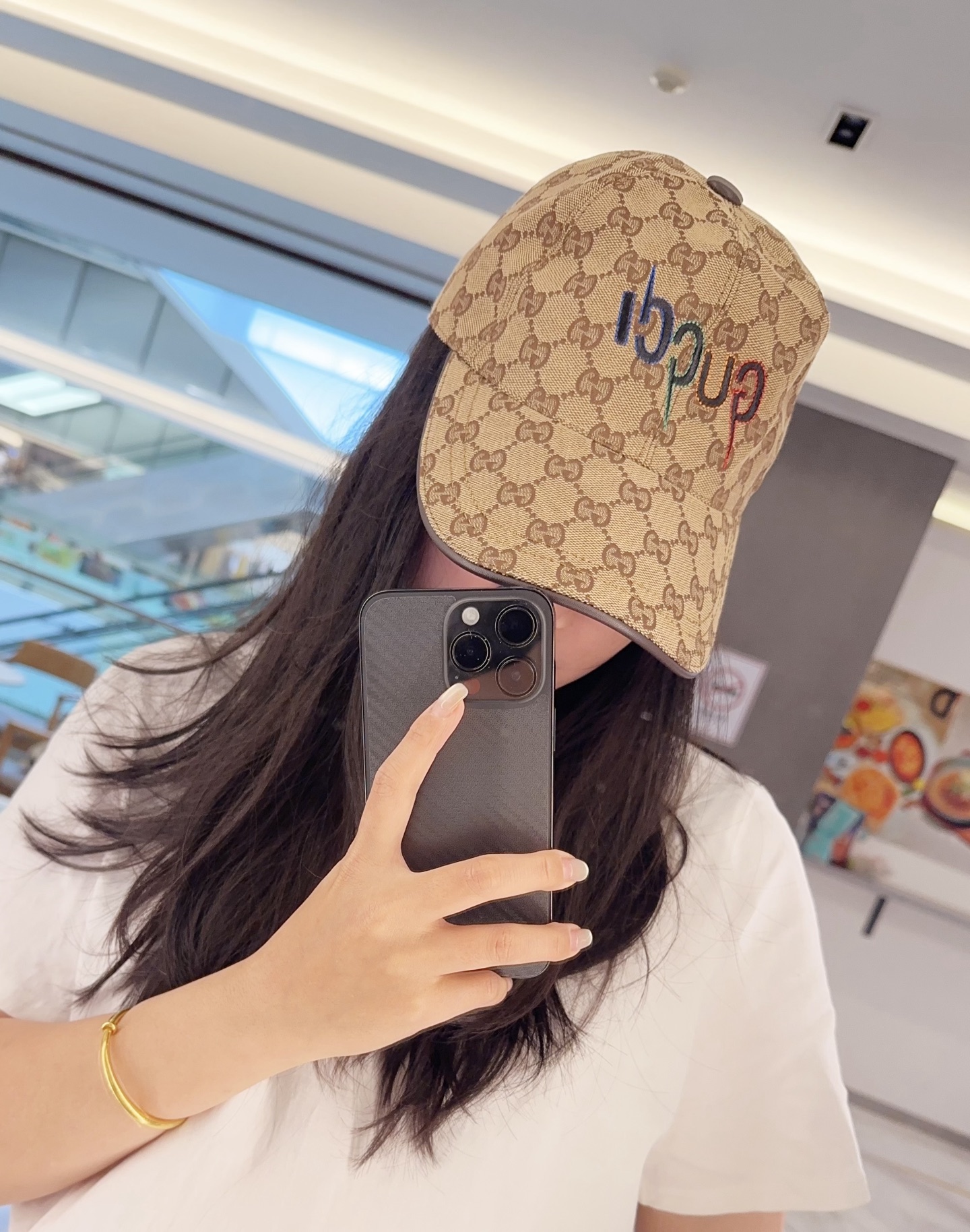 Gucci 官网高版出货，新款棒球帽1:1出版，非常经典的经典，流行的复古美，出门必备，经典永不过时