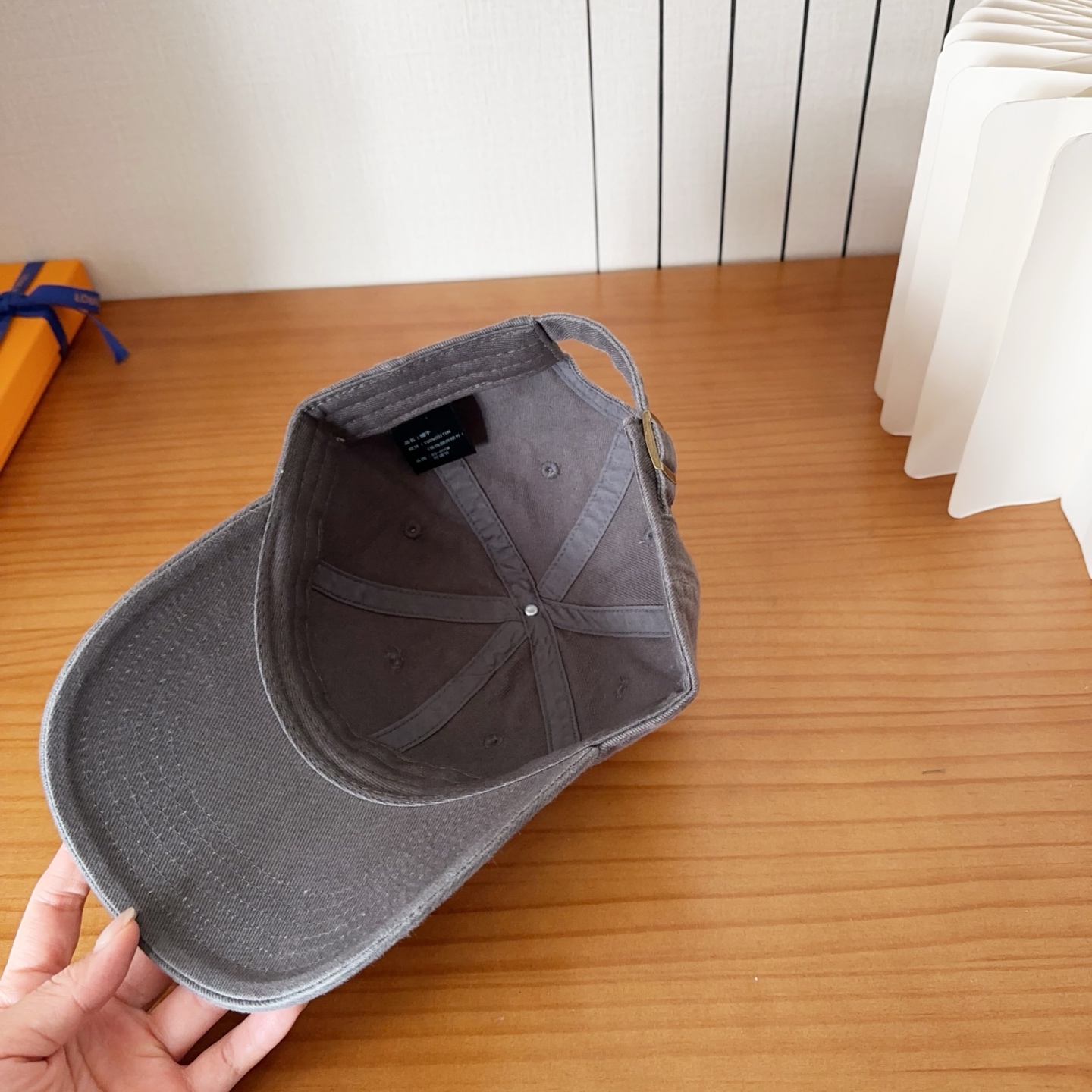 Diesel 迪赛 棒球帽🧢 。棒球帽🧢，出街必备超好搭配，高品质 内标齐全，赶紧入手！