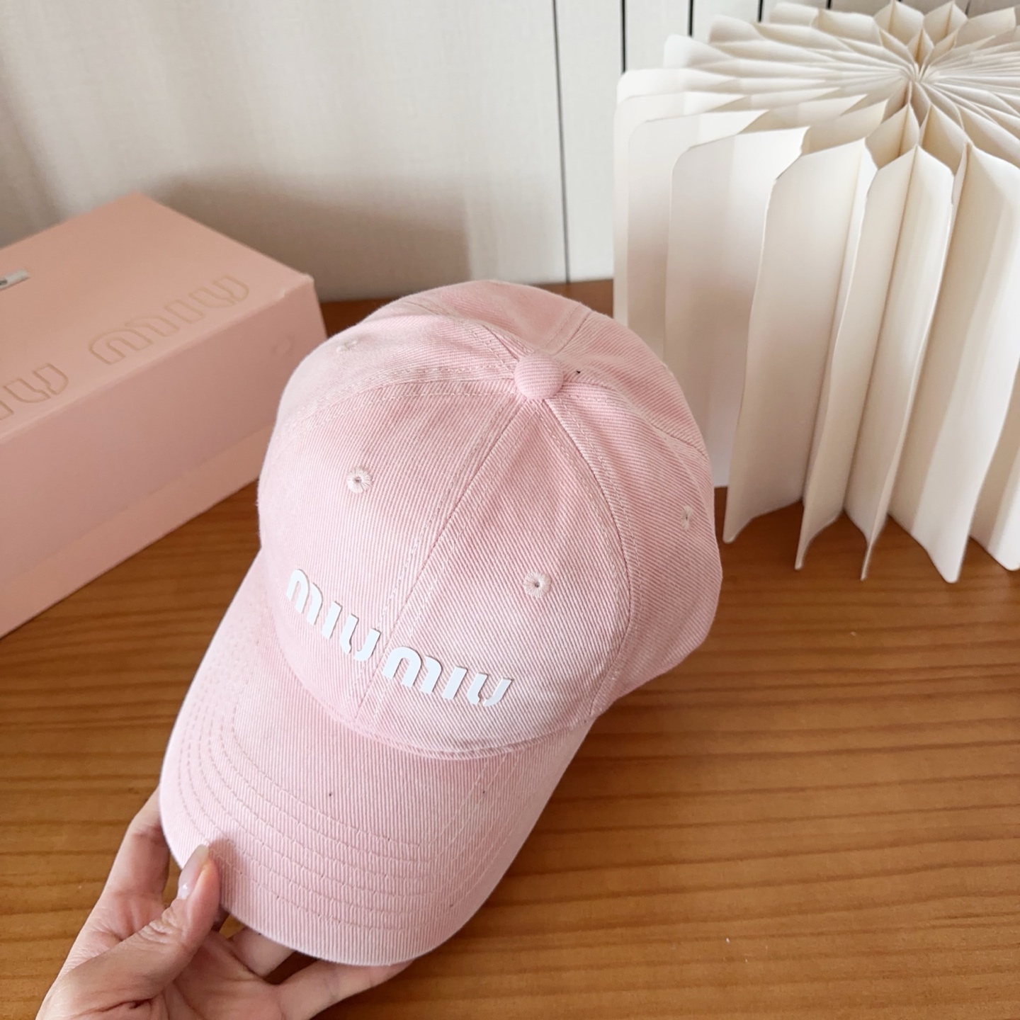 miumiu 缪缪 新款棒球帽，大牌同步，超好搭配，出货！