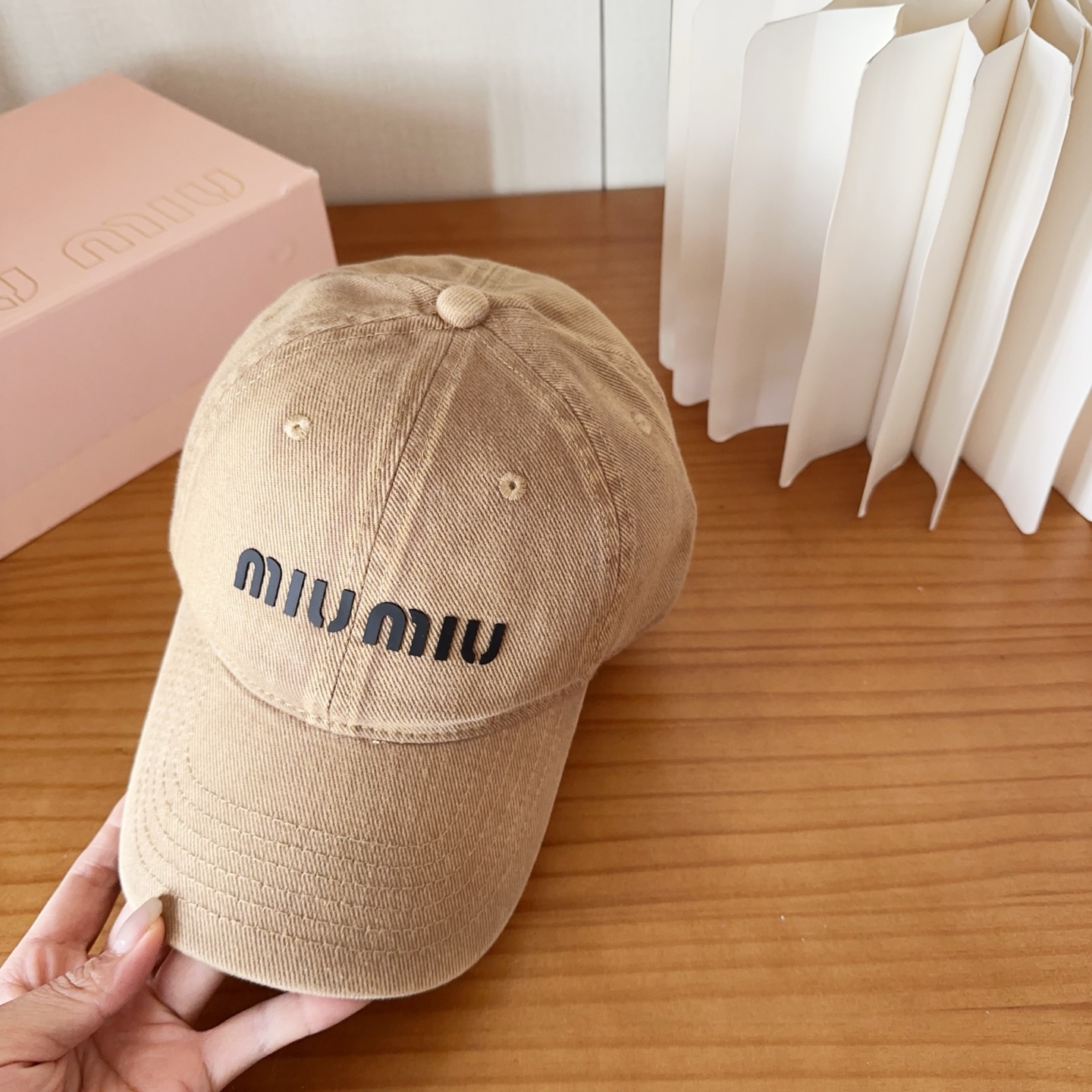 miumiu 缪缪 新款棒球帽，大牌同步，超好搭配，出货！