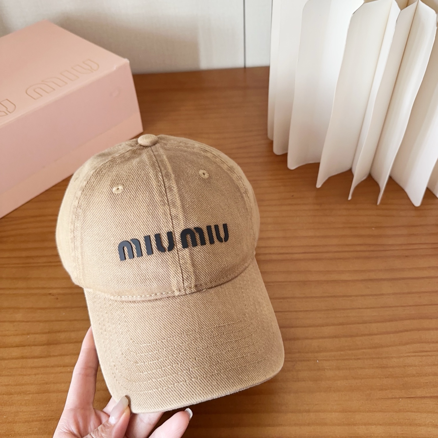 miumiu 缪缪 新款棒球帽，大牌同步，超好搭配，出货！