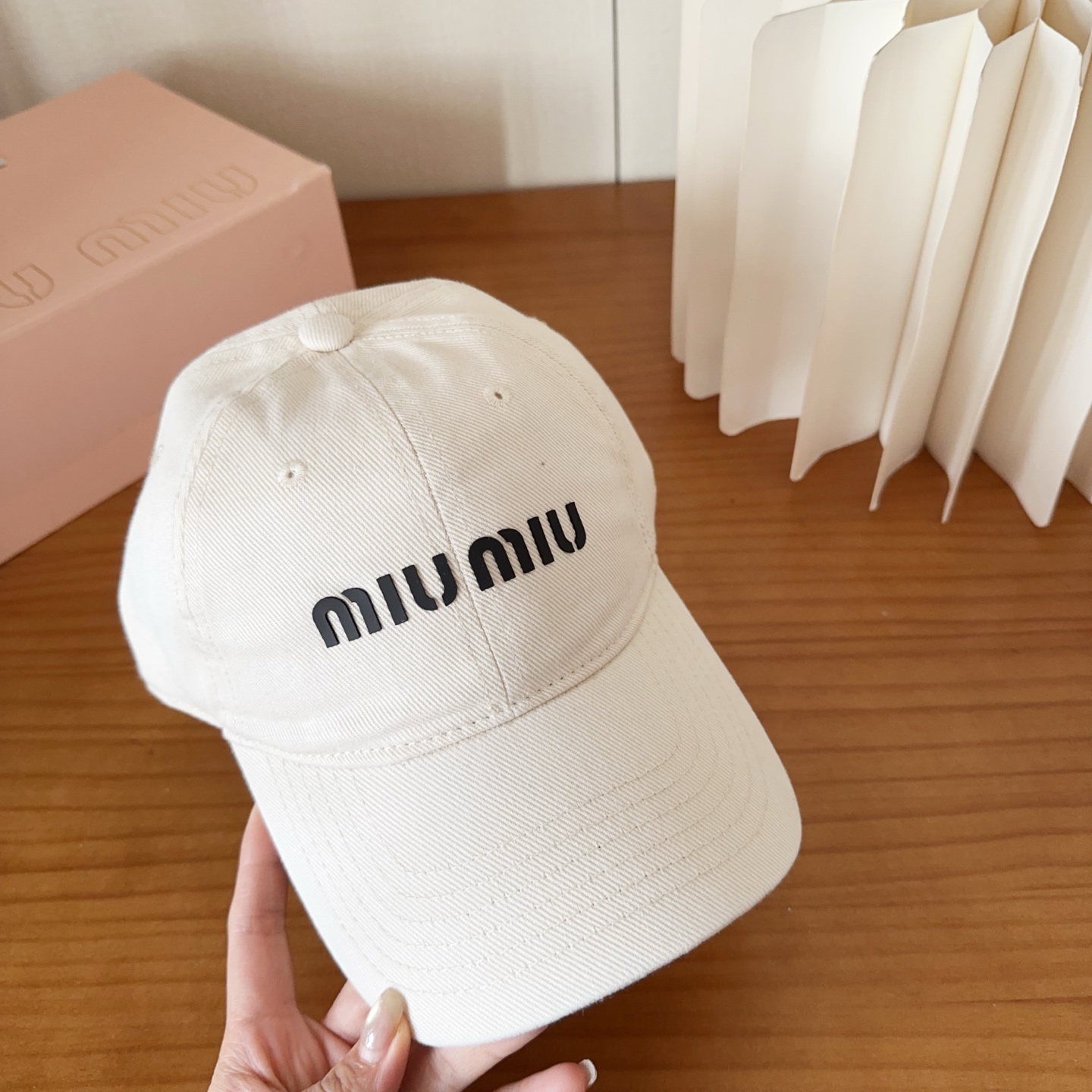 miumiu 缪缪 新款棒球帽，大牌同步，超好搭配，出货！