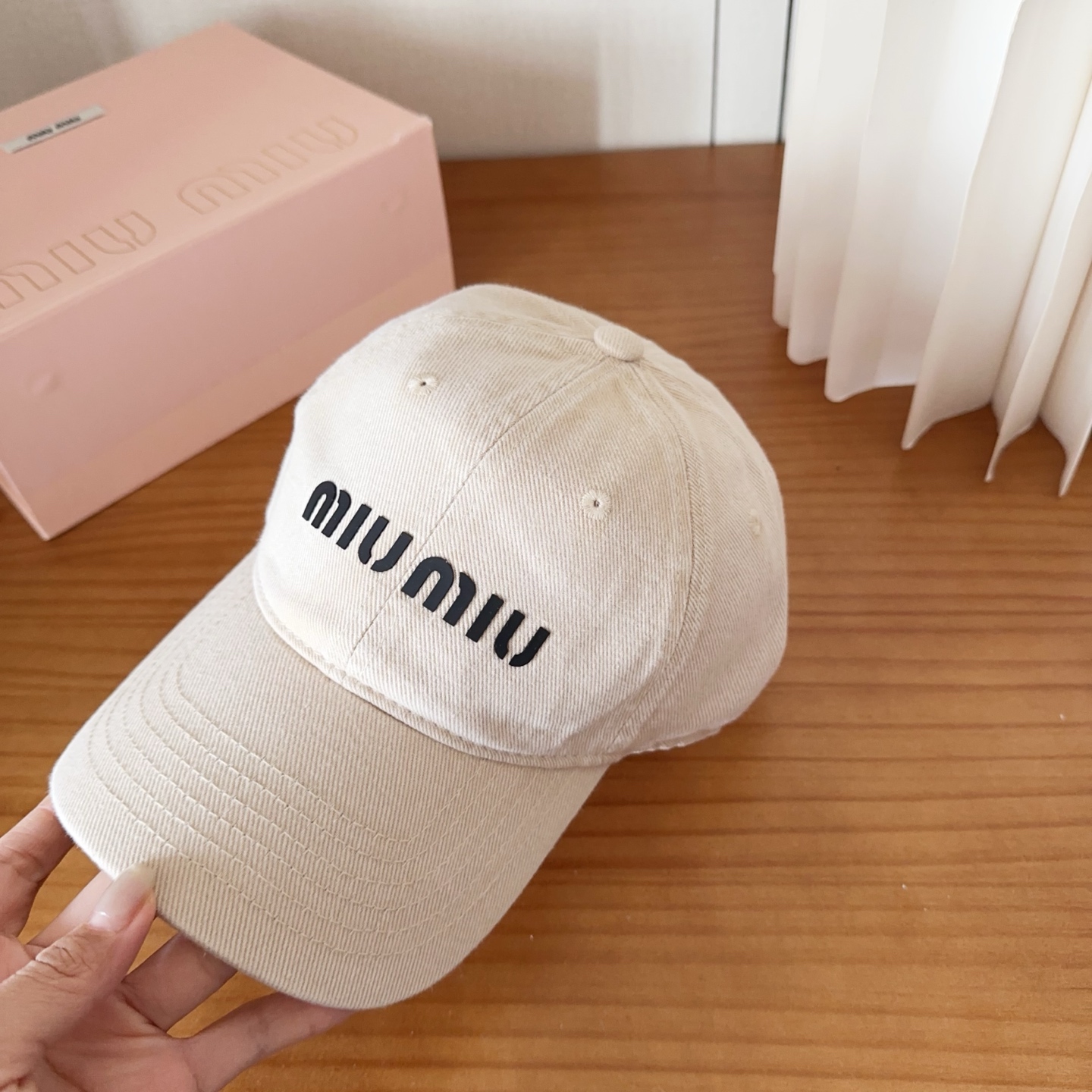 miumiu 缪缪 新款棒球帽，大牌同步，超好搭配，出货！