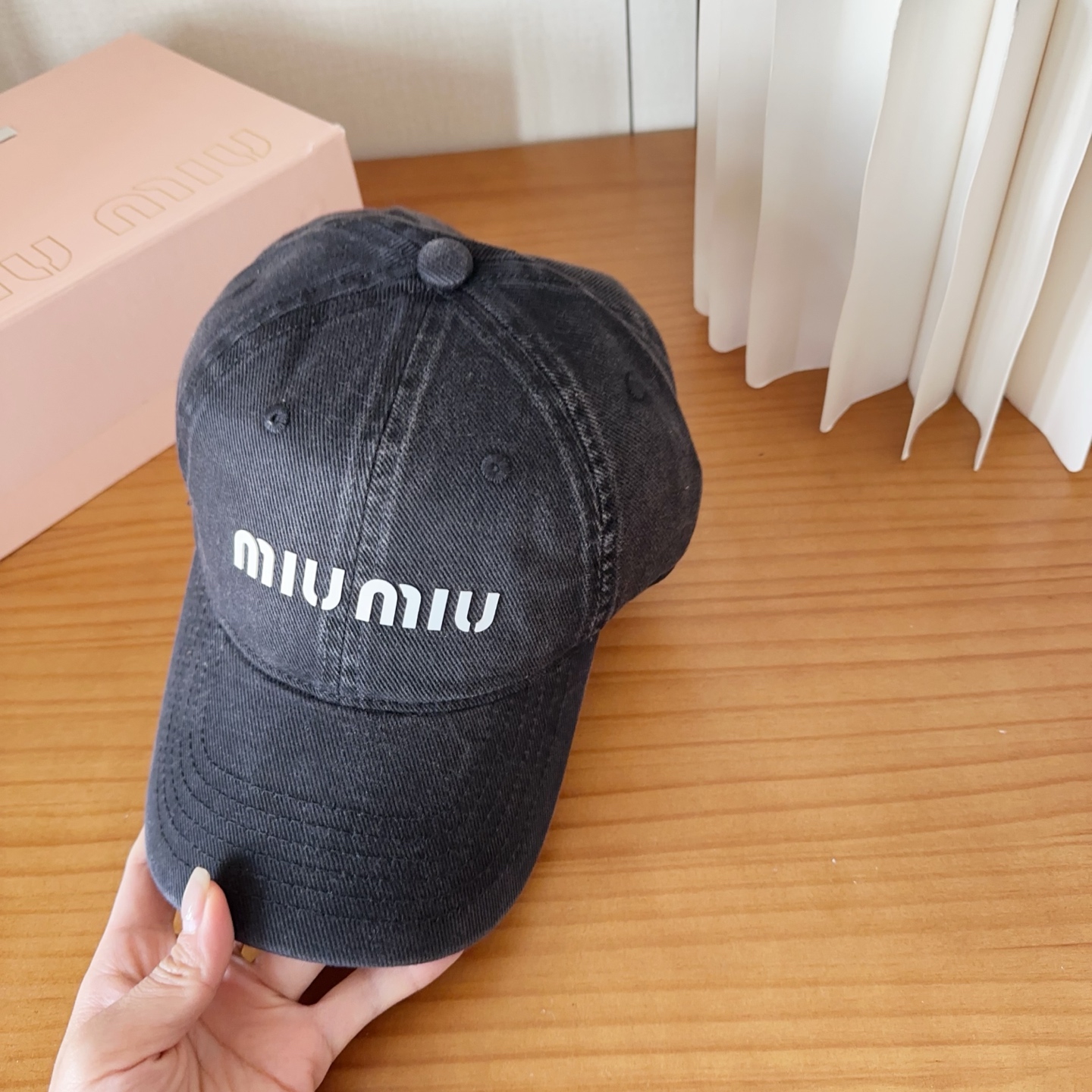 miumiu 缪缪 新款棒球帽，大牌同步，超好搭配，出货！