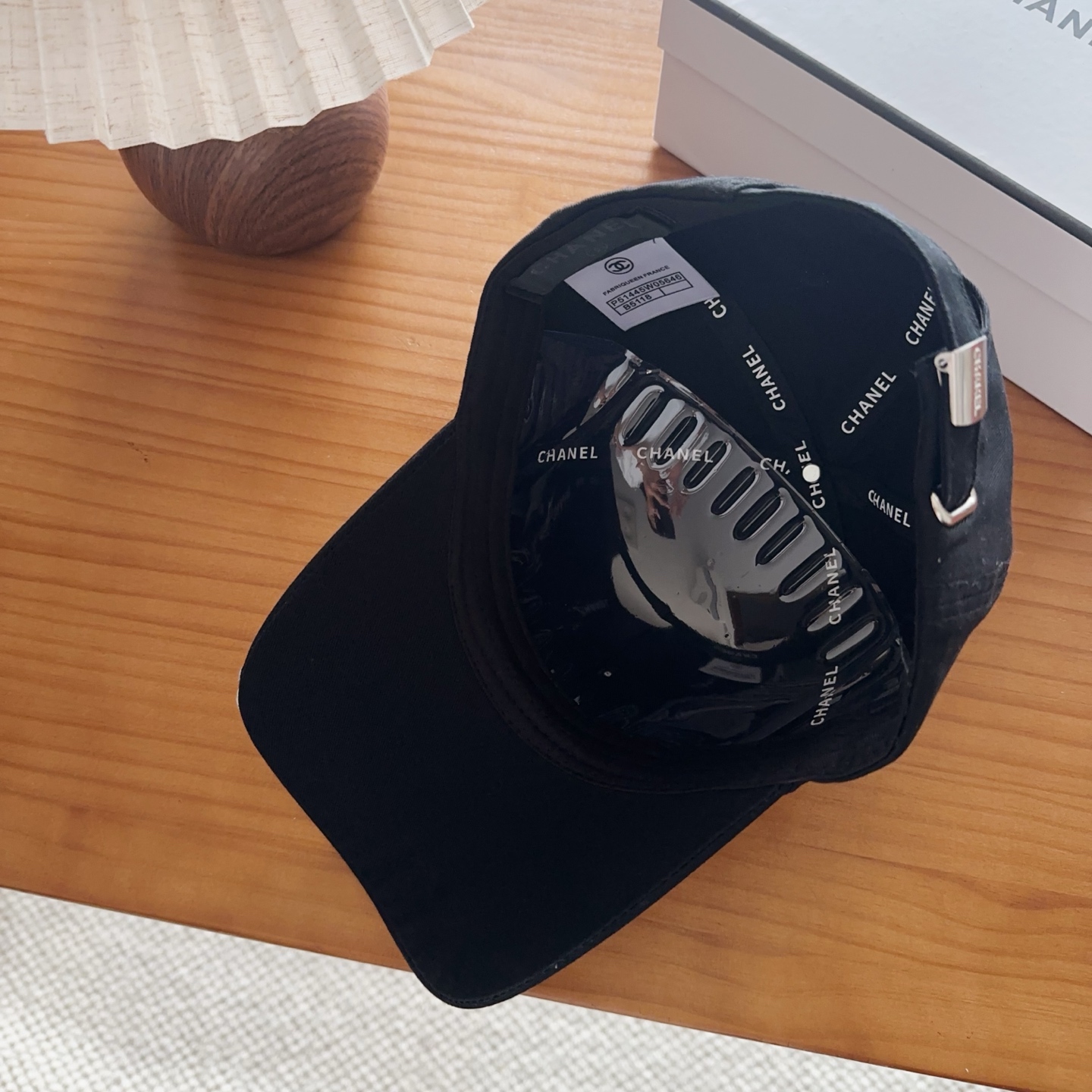 香奈儿新款经典休闲潮流款 上架简约棒球帽🧢日韩风格，随便搭配都超好看！出门旅游，绝对要入手的一款